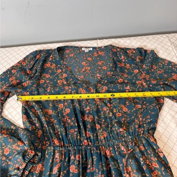 Elegant Floral Wrap Dress - Blue and Orange - Picture 5 of 10